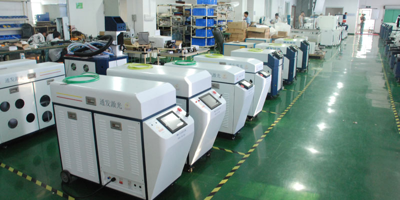 通發(fā)激光TFL-80PF<a href='http://www.cdaqyq.com/product/2.htm' class='text_a'>光纖<a href='http://www.cdaqyq.com' class='text_a'>激光焊接機(jī)</a></a>